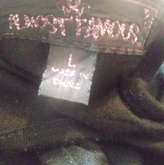 Almost Famous Gold Sequins Print Tank - Picture 10 of 12